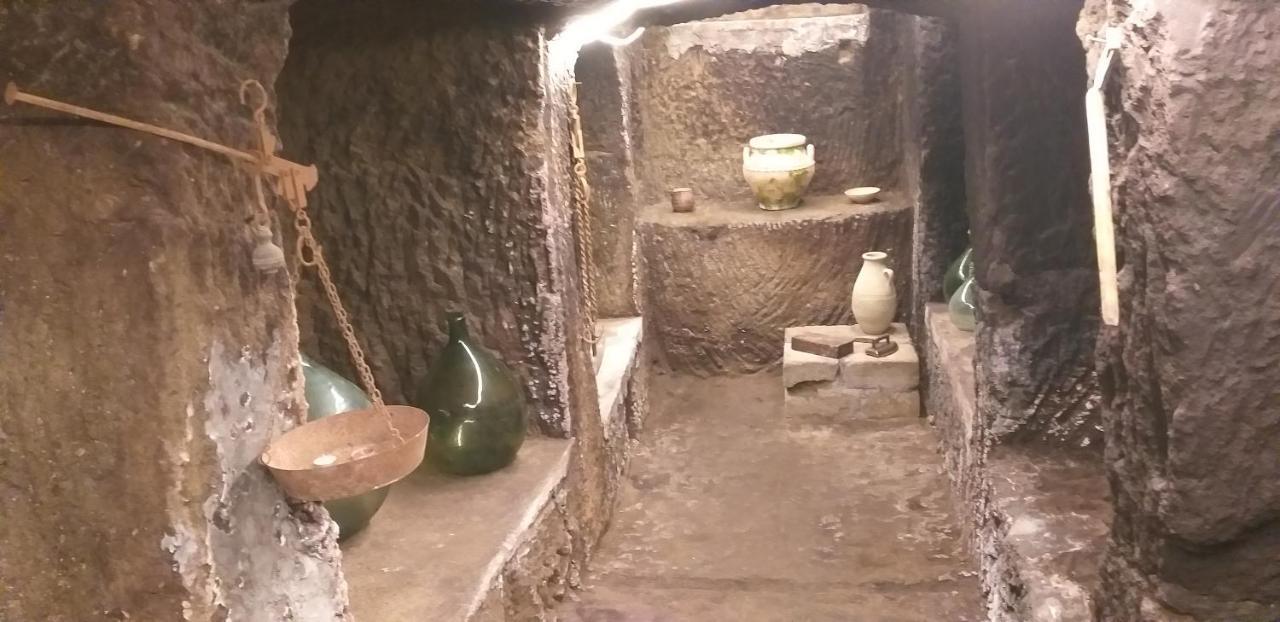 Bed and Breakfast La Cascina Della Grotta Di Tufo San Valentino  Zewnętrze zdjęcie